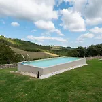 Castello Valenzino Antognola