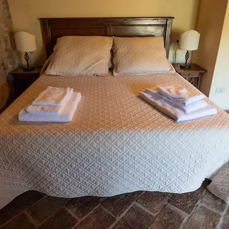 Castello Valenzino 3*