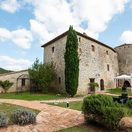 Castello Valenzino Bed and breakfast Antognola