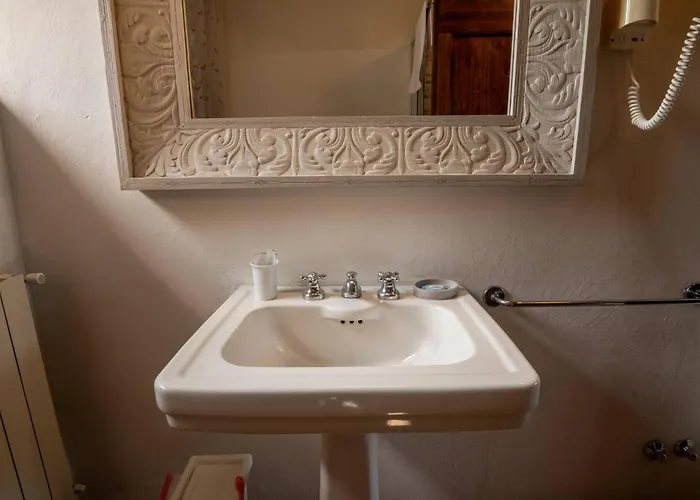 Nocleg ze śniadaniem Castello Valenzino