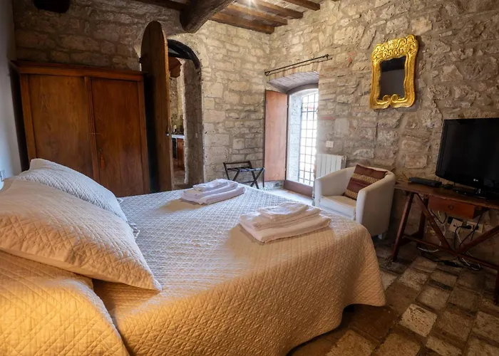 Castello Valenzino Antognola