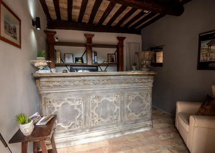 Castello Valenzino Отель типа 