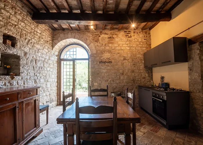 Castello Valenzino 3*