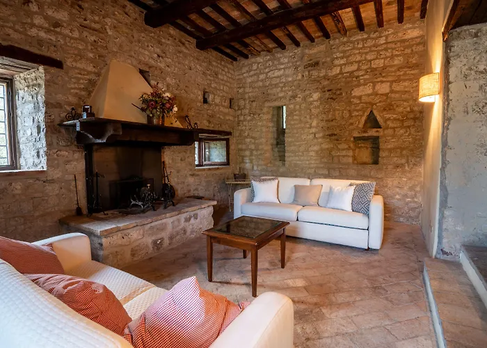 Castello Valenzino Отель типа 